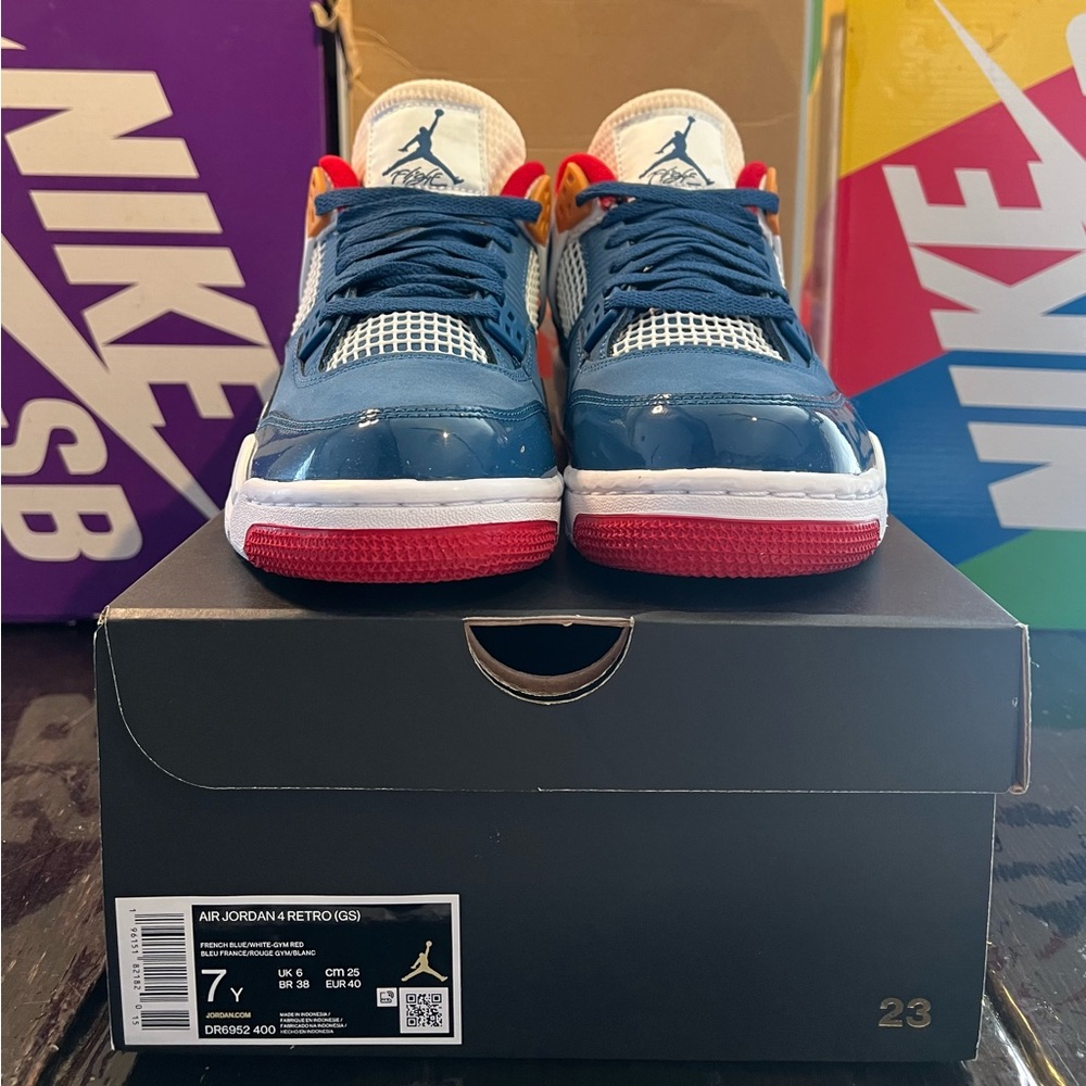 Air jordan retro 4 “Messy Room”